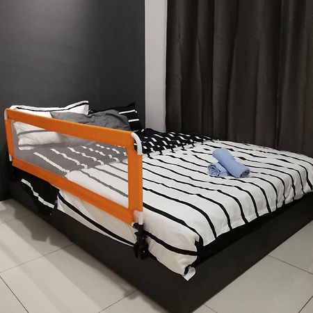 Puchong Skypod Residence @ Hostay Værelse billede
